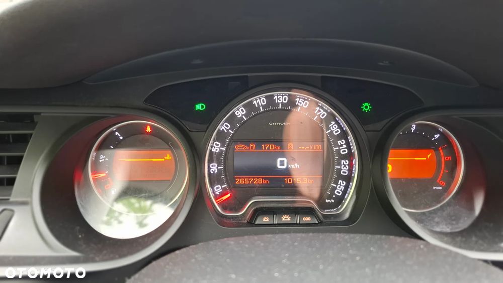 Citroën C5 2.7 HDi V6 Exclusive - 9
