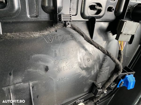 Fata usa stanga spate Volvo XC90 2015+ 31393115 - 4