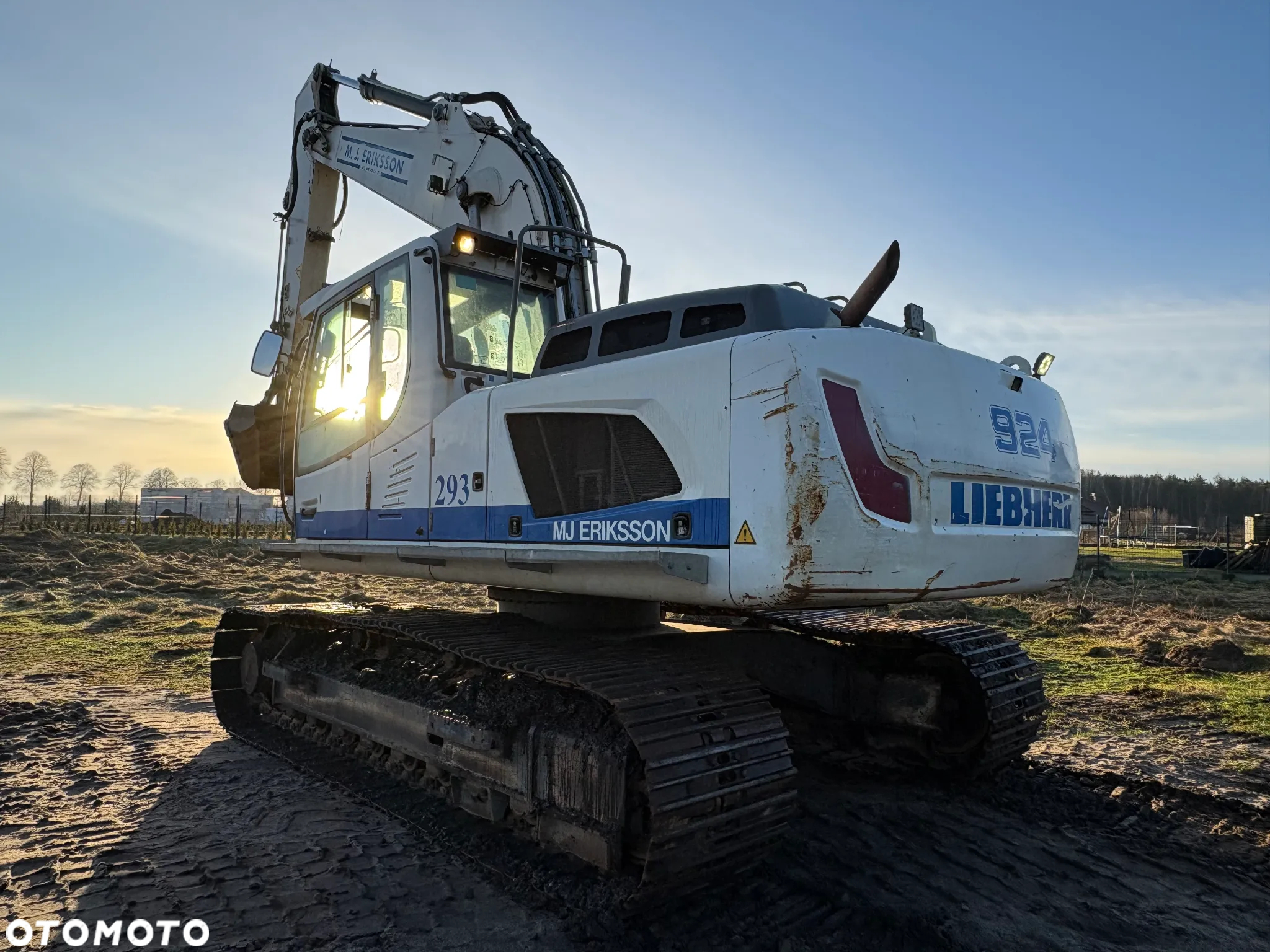 Liebherr R924LC - 6