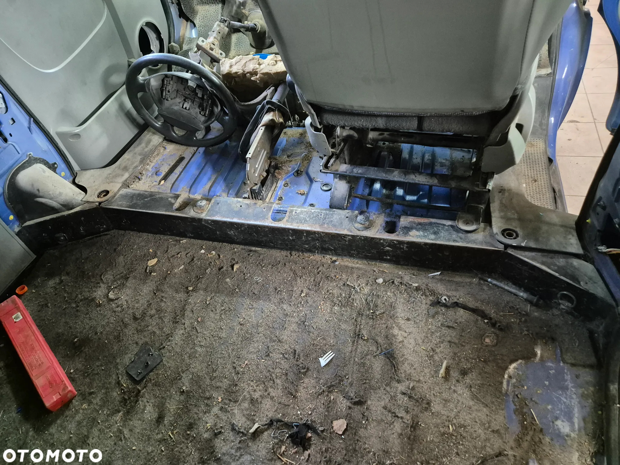 LISTWA PROGOWA KABINY PRIMASTAR TRAFIC VIVARO 01-14 - 2