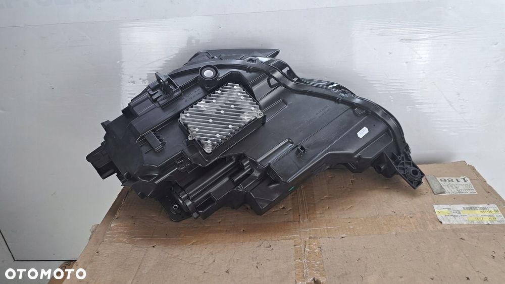 REFLEKTOR LAMPA FULL LED AUDI A3 S3 8Y0 2018-2023 MATRIX KOMPLETNA - 5