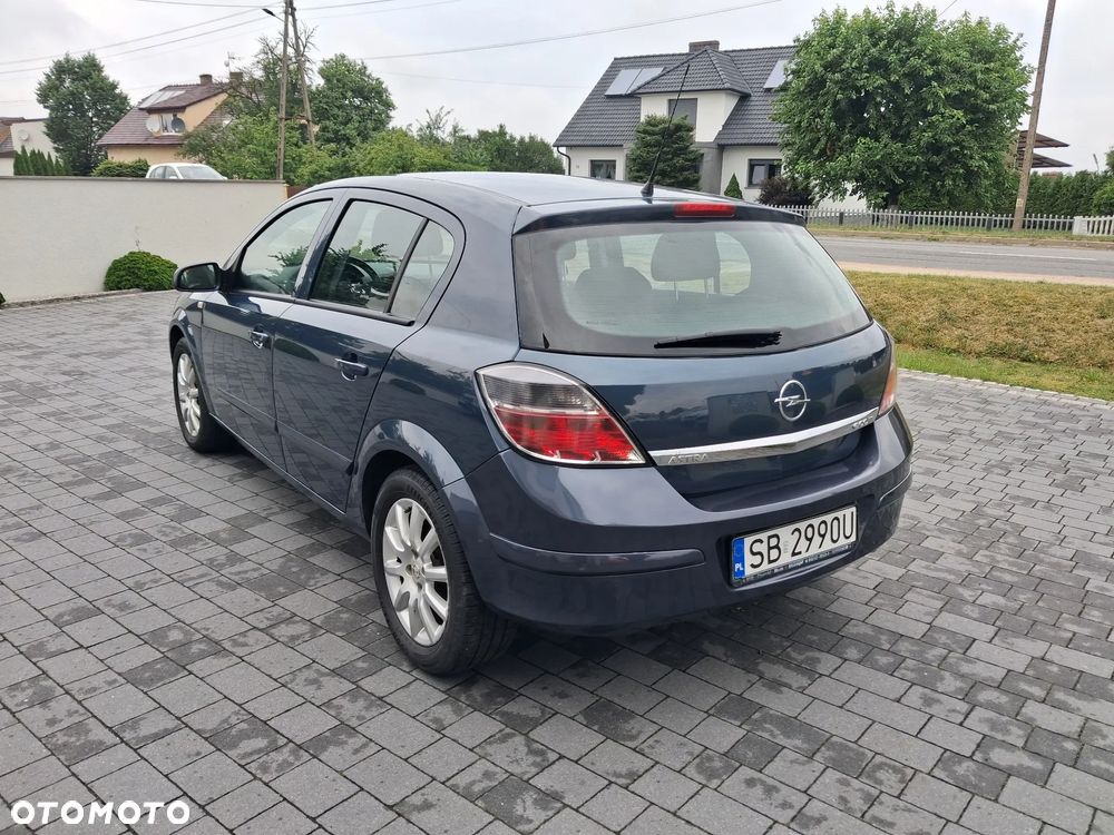 Opel Astra 1.4 - 4