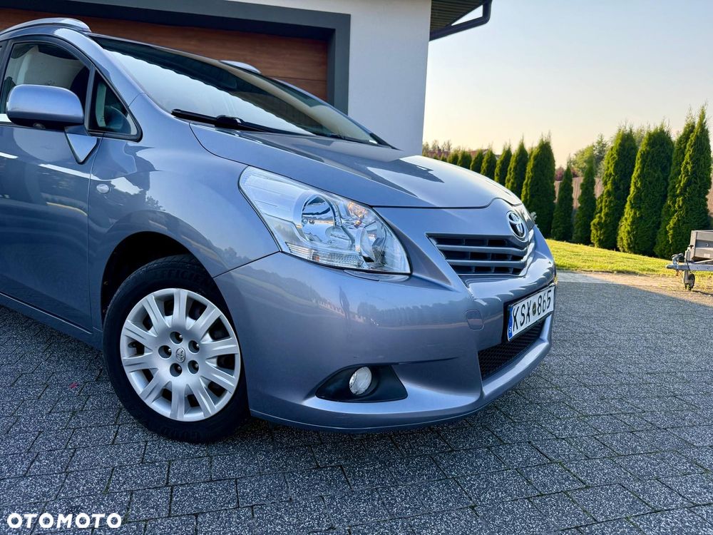 Toyota Verso - 9