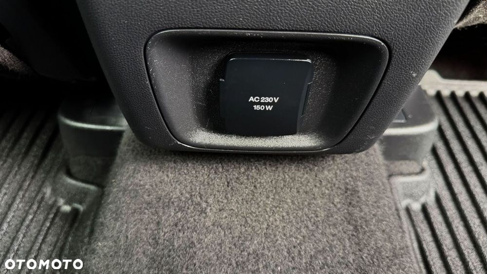 Ford Kuga 2.0 EcoBlue AWD ST-Line - 12