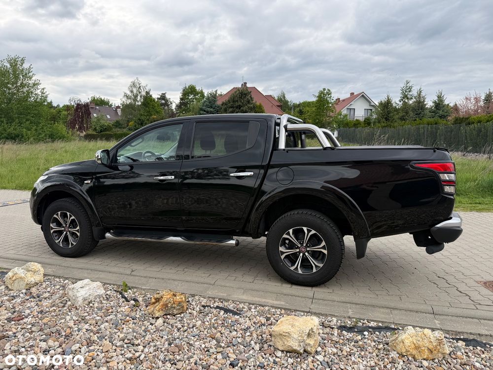 Fiat Fullback 2.4 MJ DC LX Silver + - 8