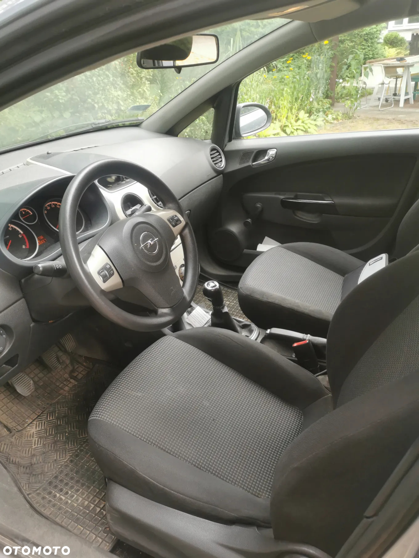 Opel Corsa - 8