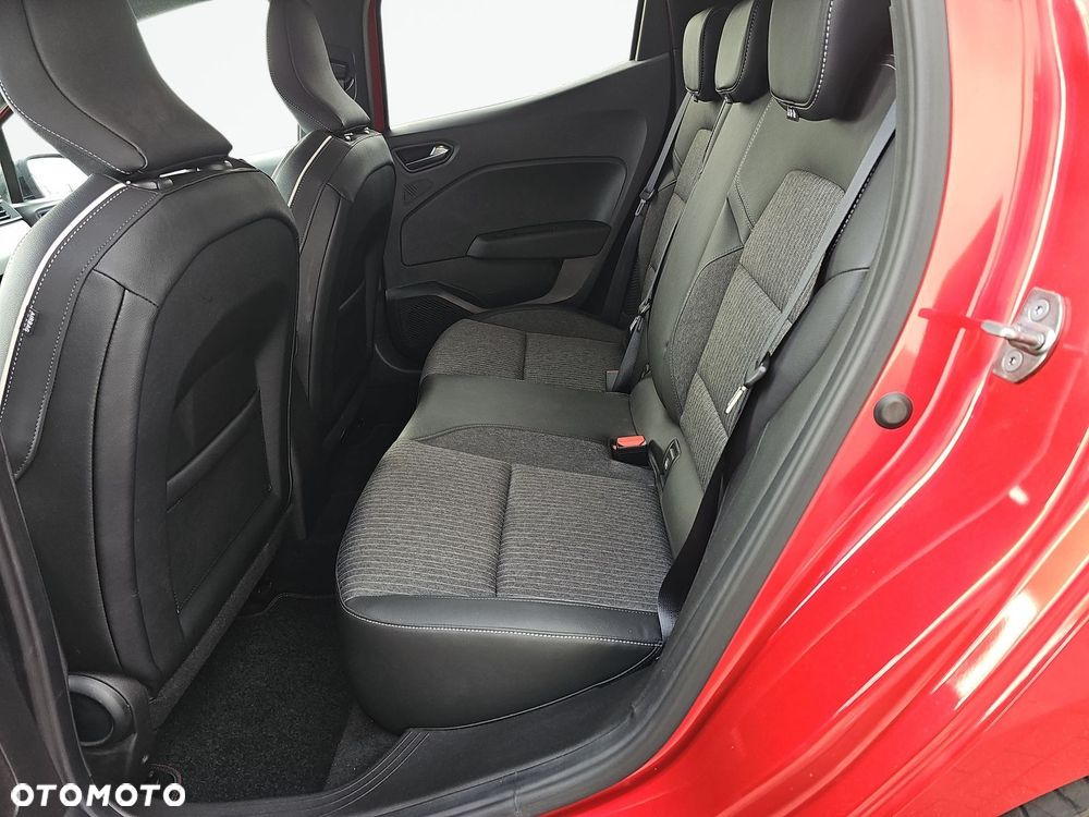 Renault Clio E-TECH 140 INTENS - 13