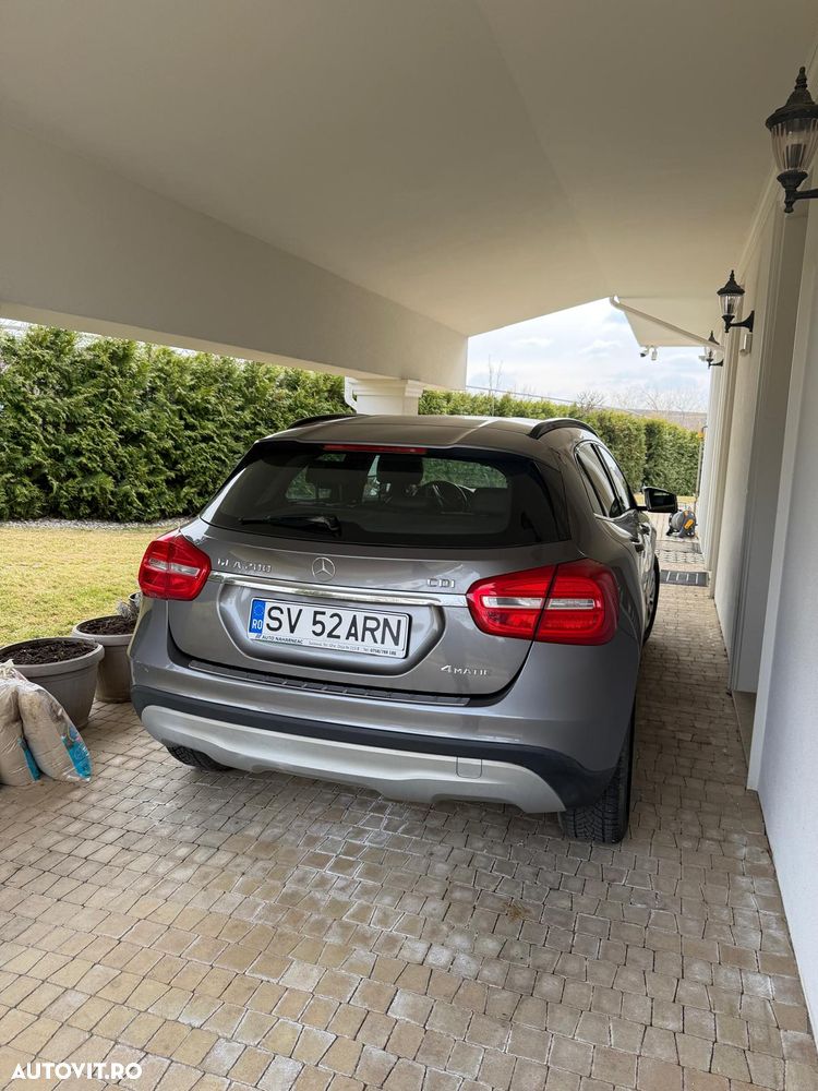 Mercedes-Benz GLA 200 CDI 4MATIC Aut. - 11