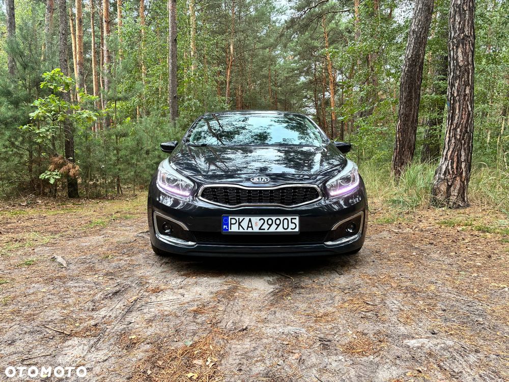 Kia Ceed 1.6 CRDi L Business Line DCT - 2