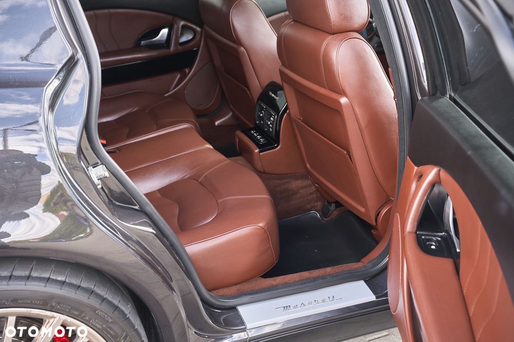 Maserati Quattroporte Sport GT S Automatic - 28