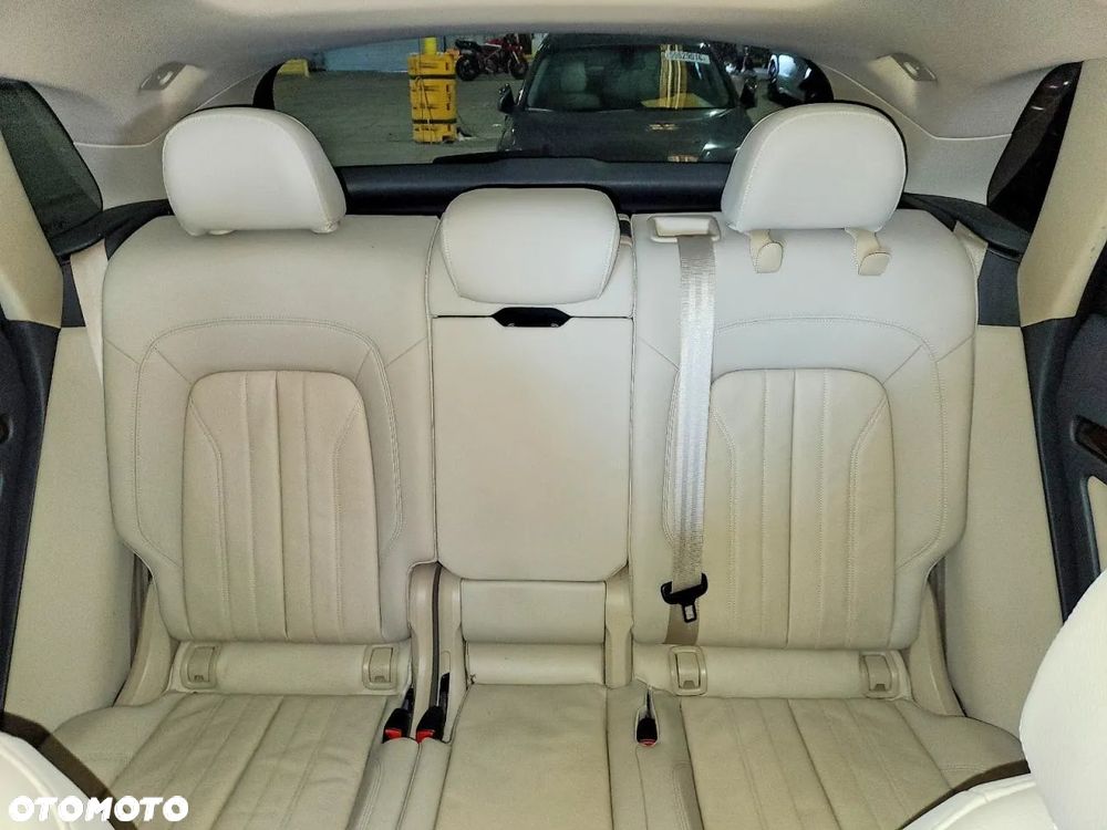Audi Q5 2.0 TFSI Quattro S tronic sport - 9