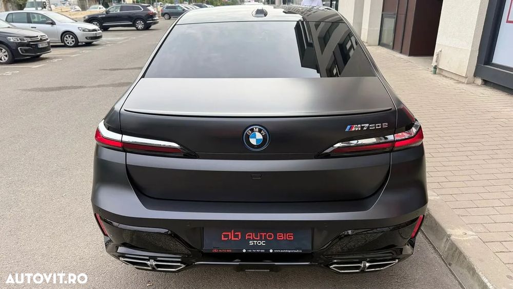 BMW M7 M760e xDrive AT PHEV - 7