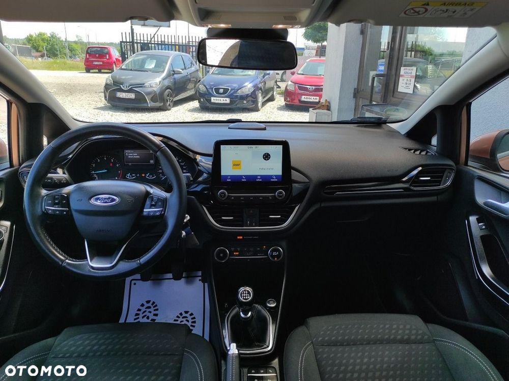 Ford Fiesta - 12