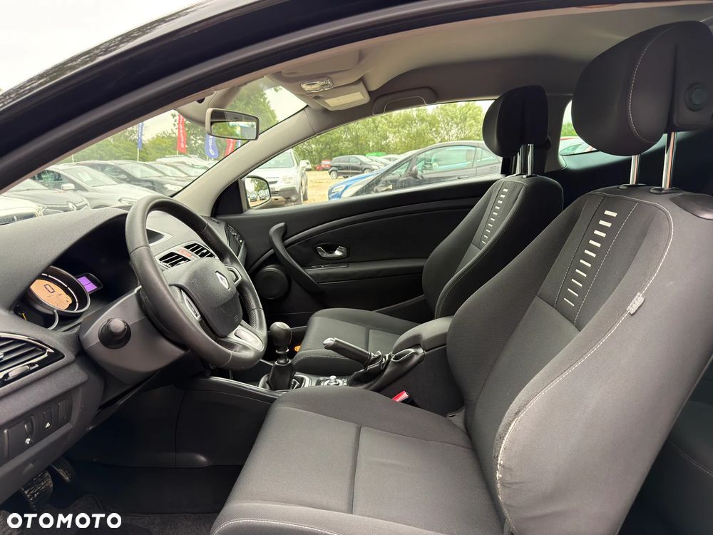 Renault Megane 1.6 16V Privilege - 21
