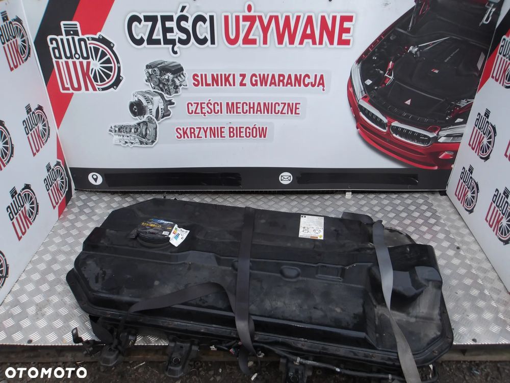 MITSUBISHI OUTLANDER III 13-17r AKUMULATOR BATERIA 9499F067