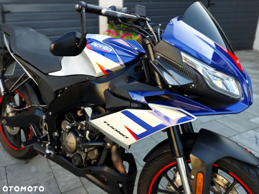 Aprilia Tuono - 25