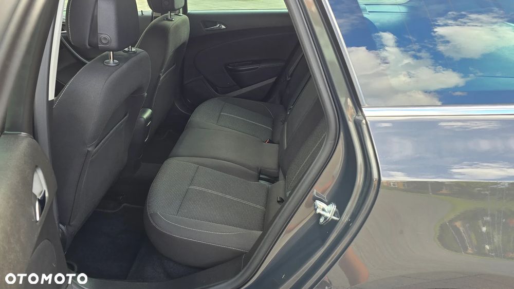 Opel Astra - 26