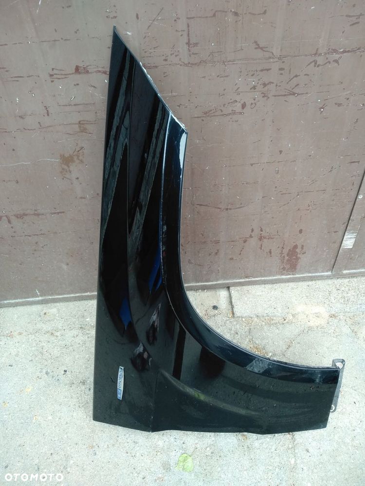 błotnik prawy przedni przód mercedes glk x204 w204