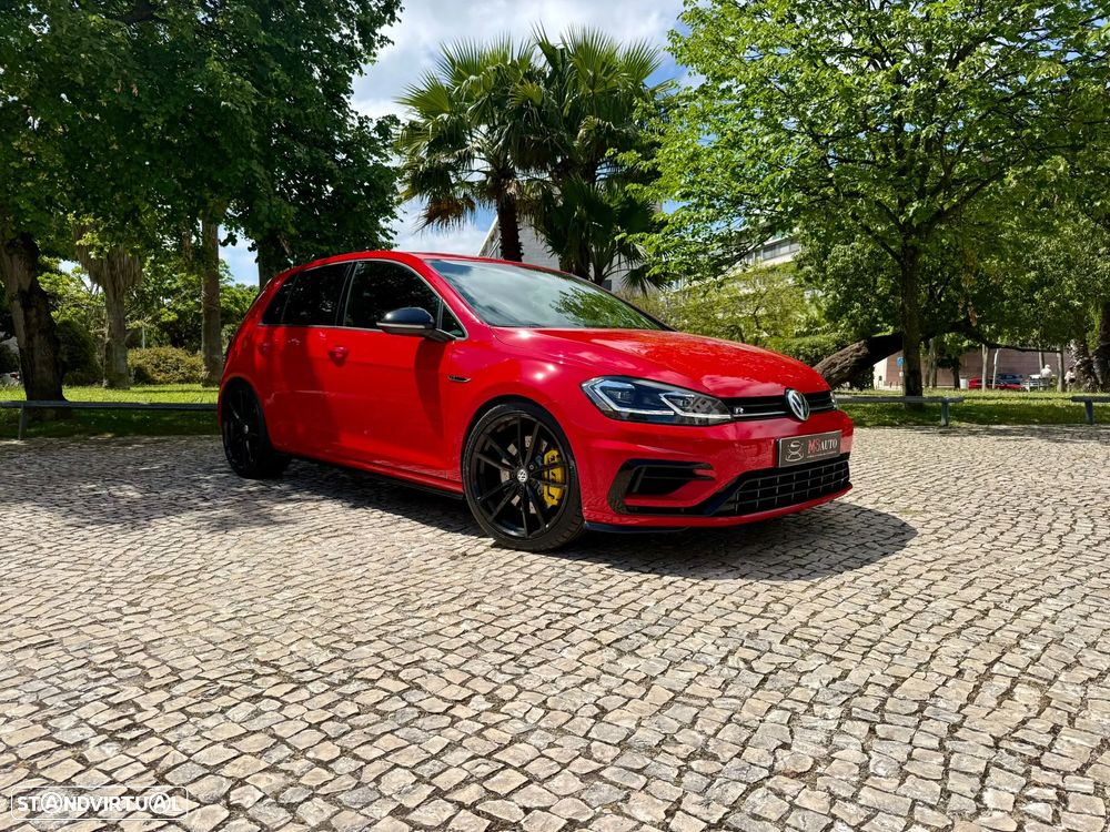 VW Golf R 4Motion BlueMotion DSG - 13