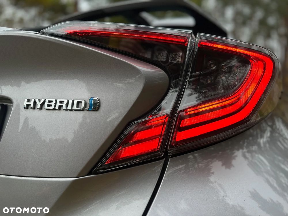 Toyota C-HR 1.8 Hybrid GPF Executive - 18