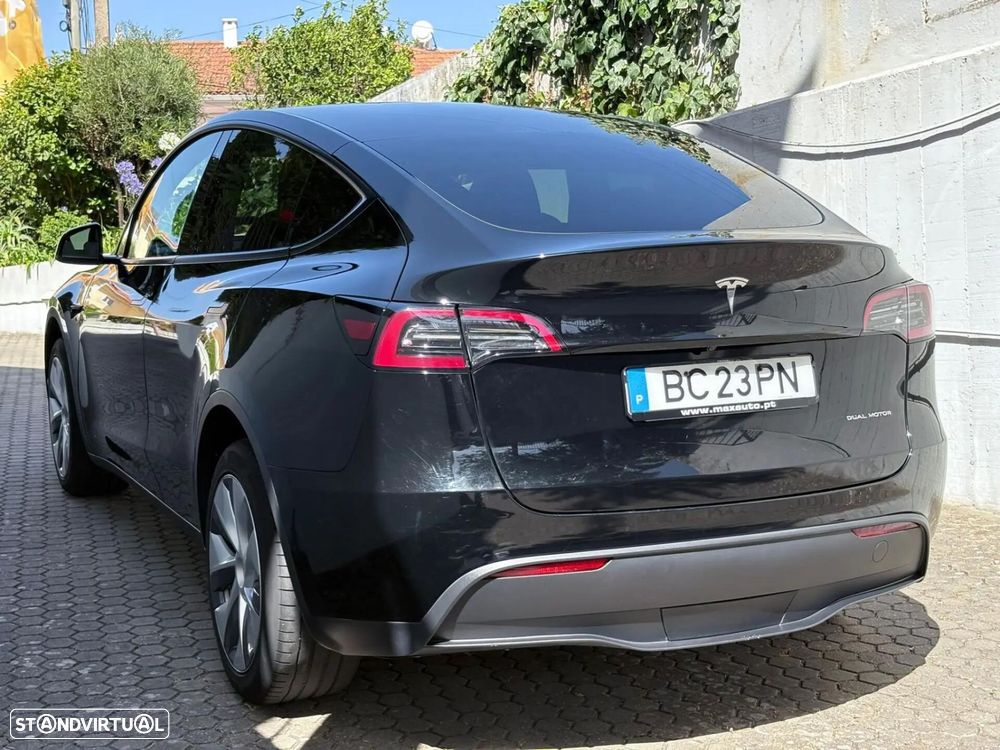 Tesla Model Y Long Range Tração Integral - 25