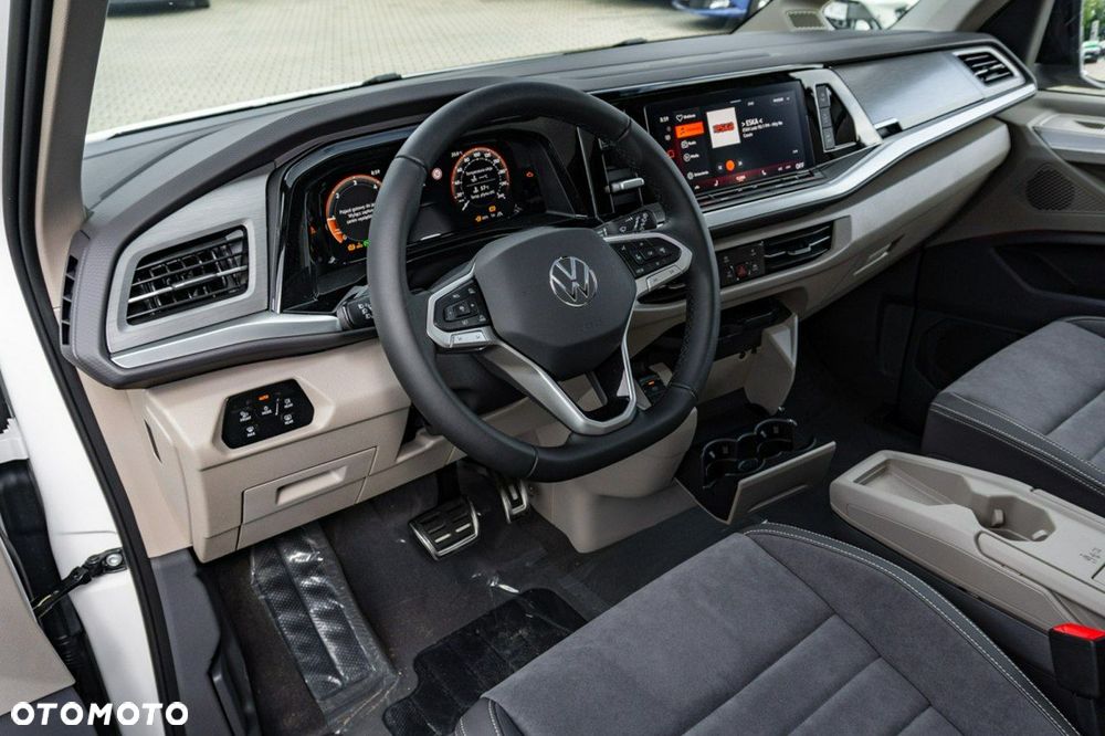 Volkswagen Multivan - 10