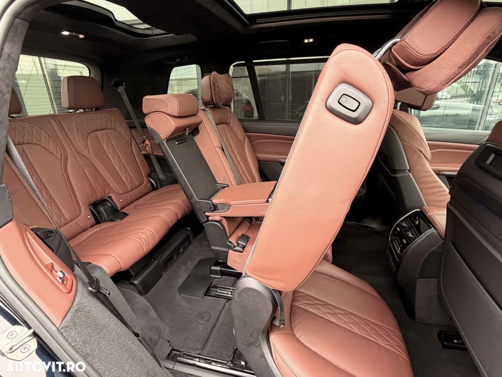 BMW X7 M50d - 9