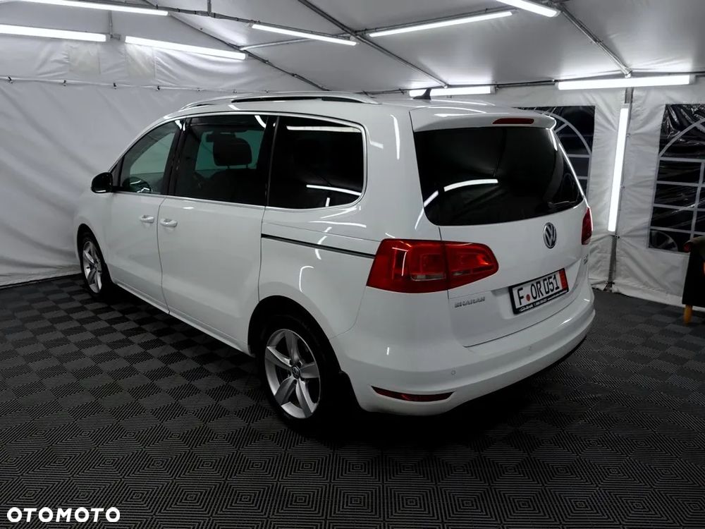 Volkswagen Sharan 2.0 TDI 4Mot Comfortline - 4