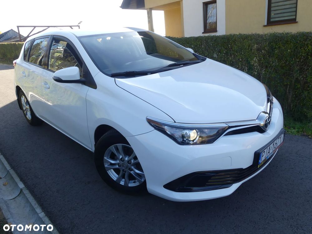 Toyota Auris 1.33 VVT-i Premium - 32