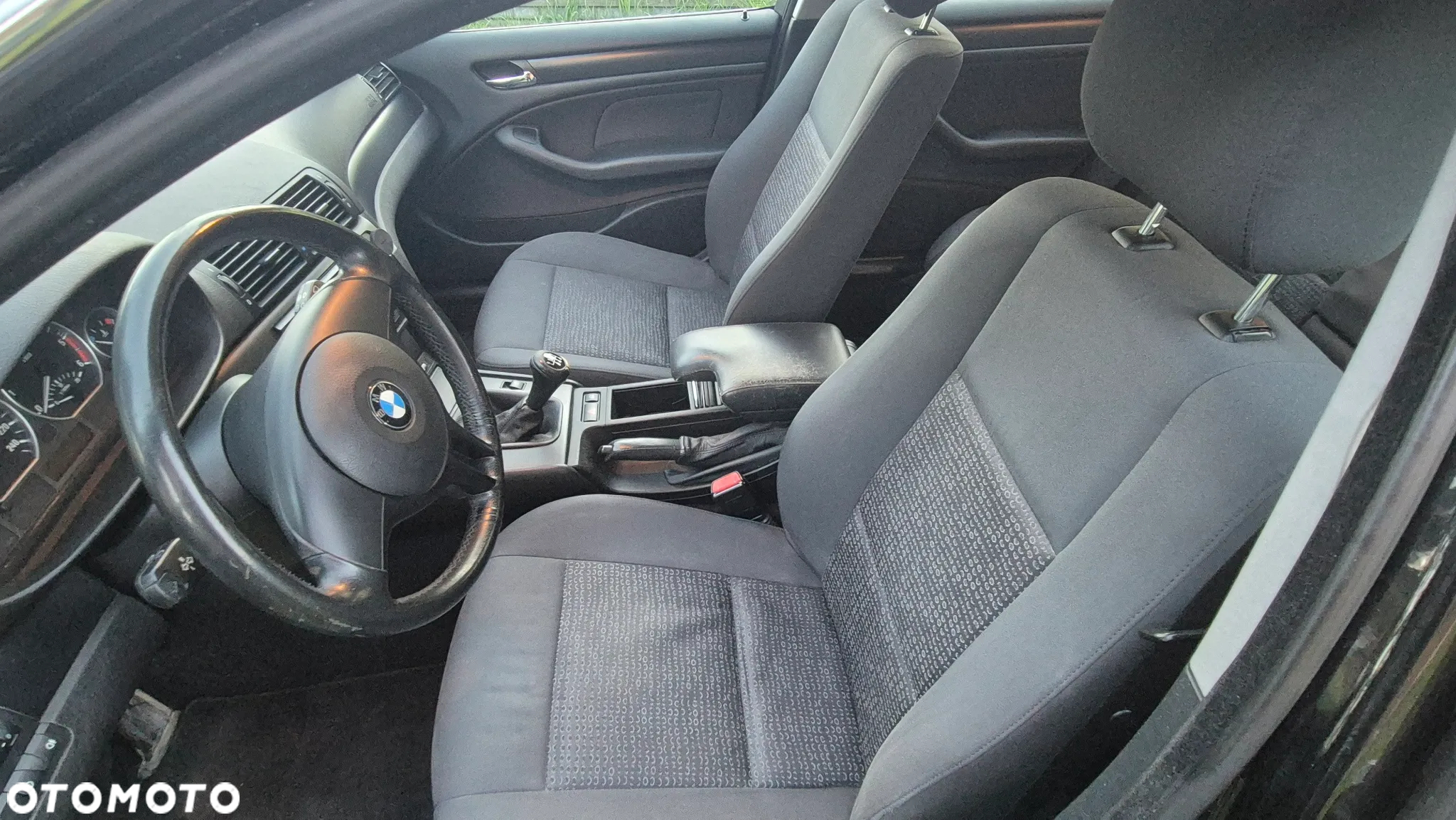 BMW Seria 3 320d DPF Touring Edition Fleet - 14