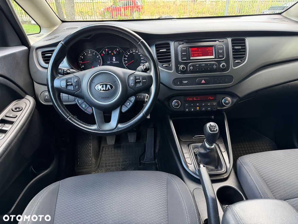 Kia Carens 1.6 GDI L 7os - 4