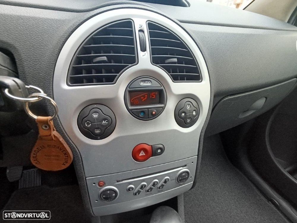 Renault Modus 1.5 dCi Dynamique S - 19