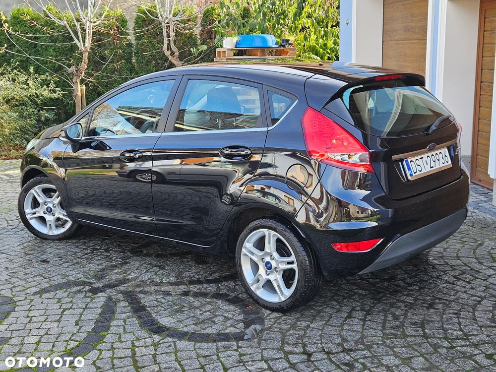 Ford Fiesta - 6
