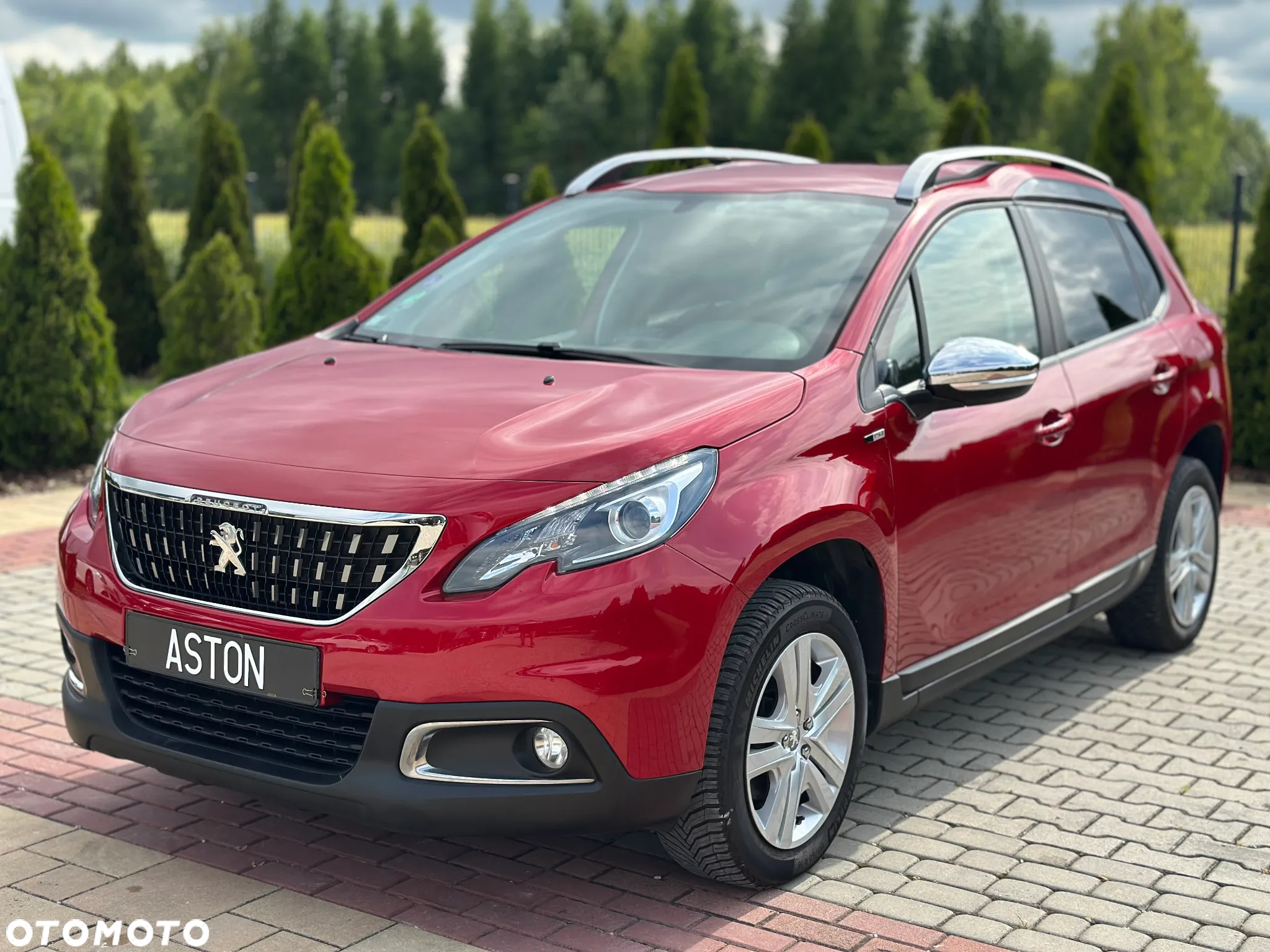 Peugeot 2008 PureTech 110 Stop&Start Style - 12