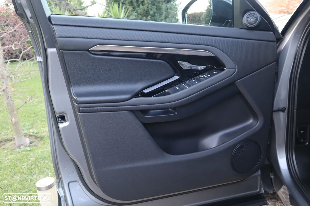 Land Rover Range Rover Evoque 1.5 P300e AWD S Auto - 16