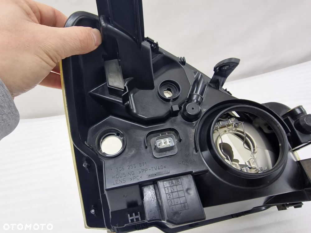 HONDA CIVIC VII 01-06 LEWA LAMPA PRZEDNIA PRZÓD , NR 0301193301 , NR AUKCJI LL433 - 25