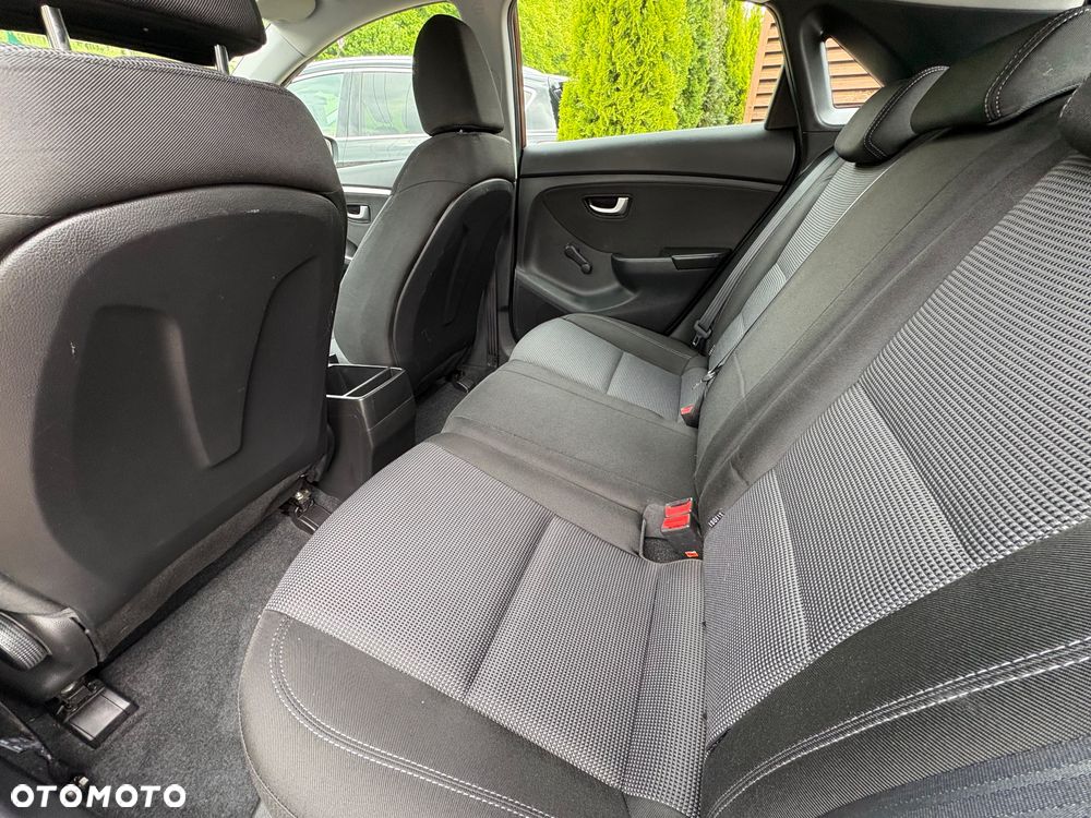 Hyundai i30 1.4 Classic - 18