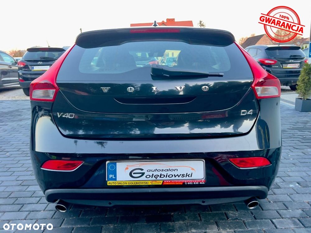 Volvo V40 D4 Summum - 9