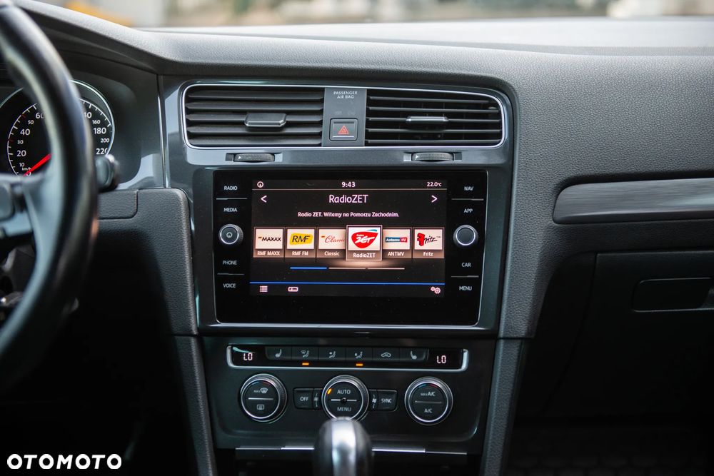 Volkswagen Golf - 13