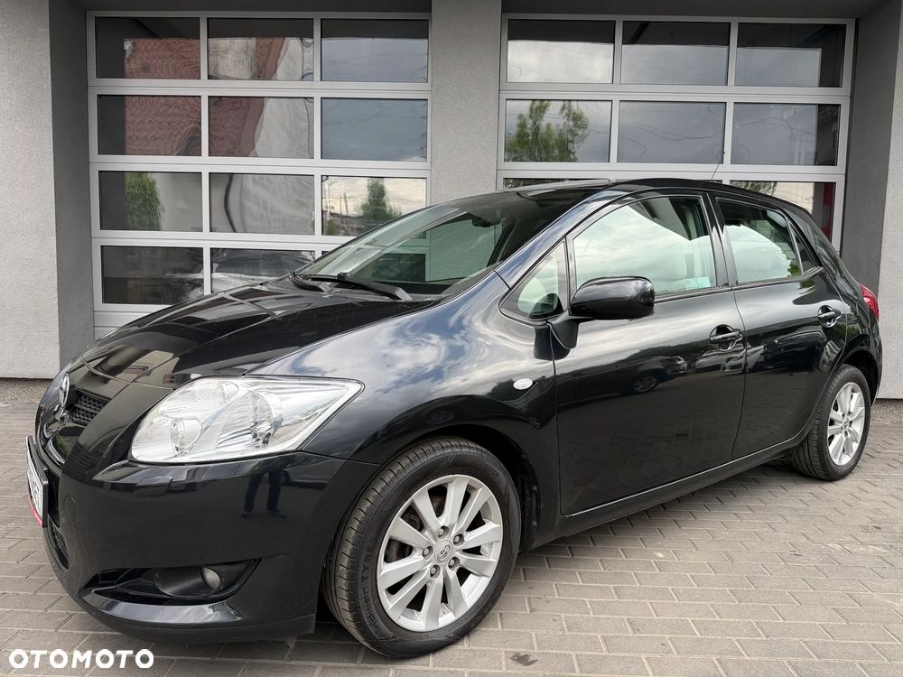 Toyota Auris 1.8 Premium - 20