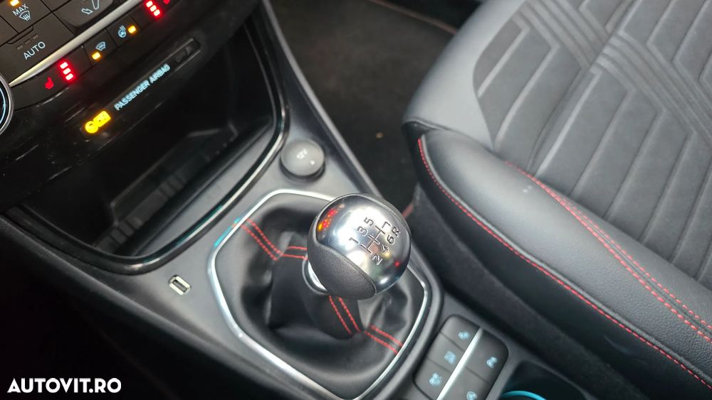 Ford Puma 1.0 EcoBoost MHEV ST Line X - 9