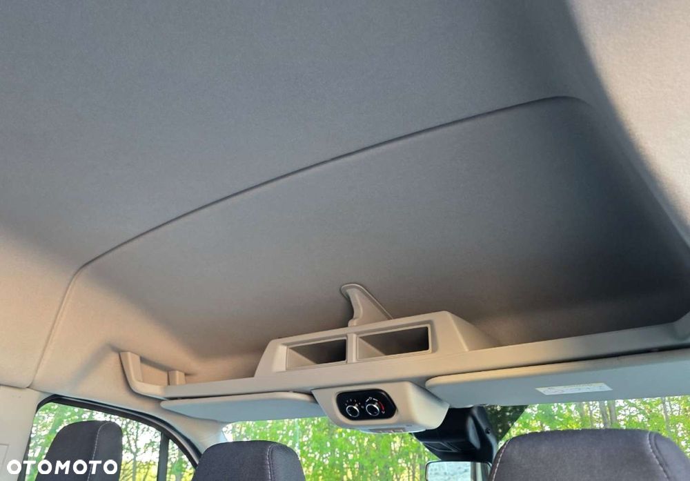 Ford Transit - 28