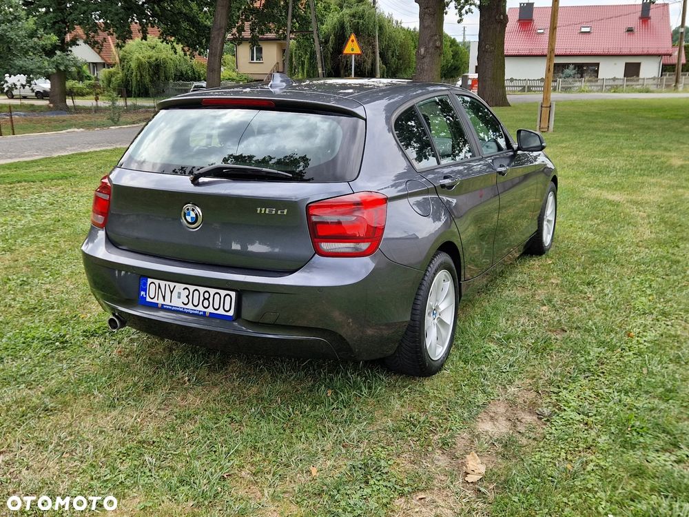 BMW Seria 1 116d EfficientDynamics - 9