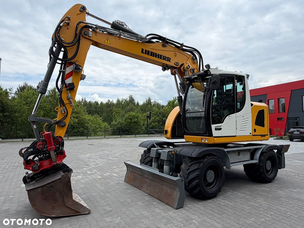 Liebherr A914 compact |rototilt |lapy-plug| - 10