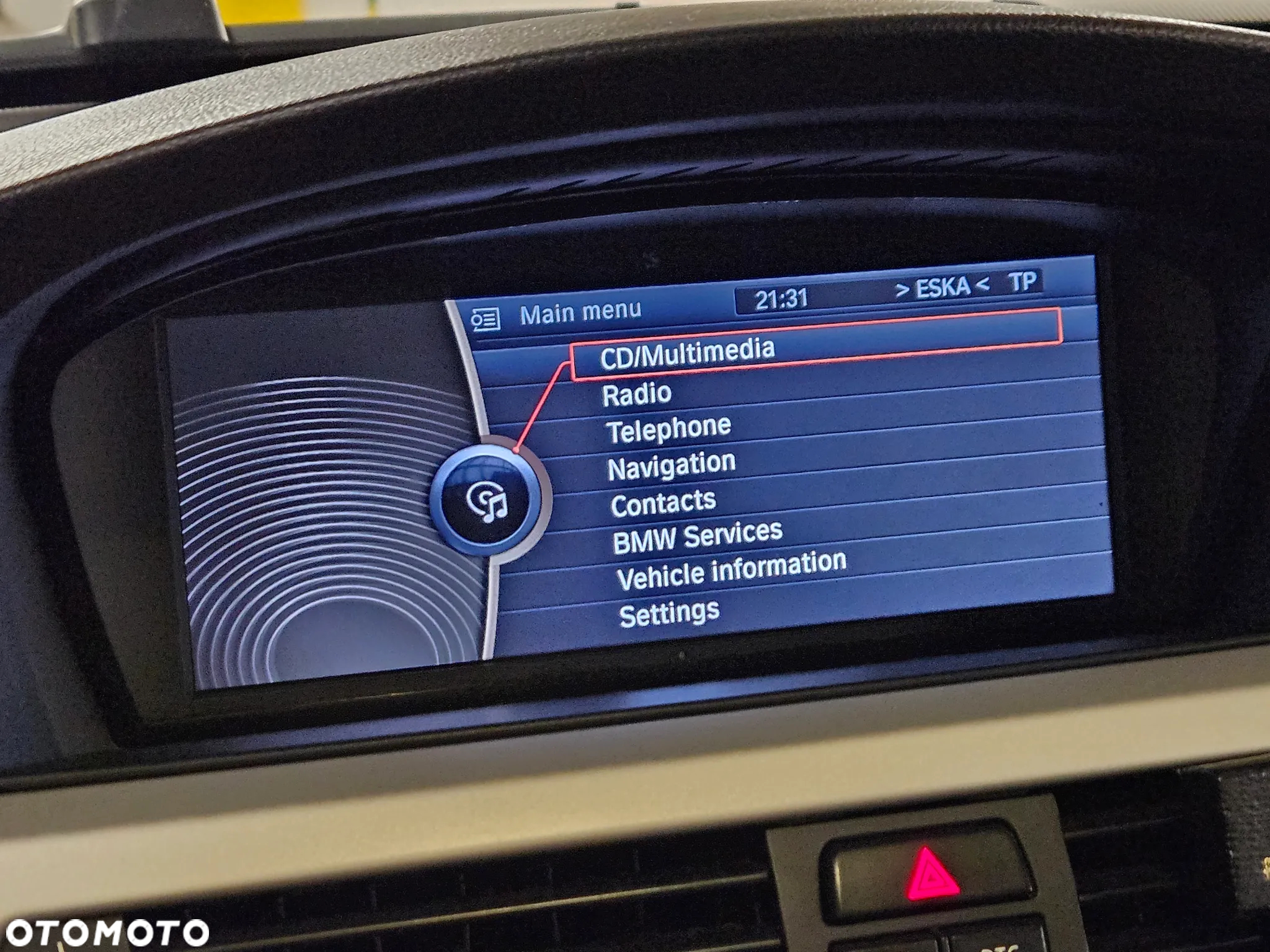 BMW Seria 3 318i - 26