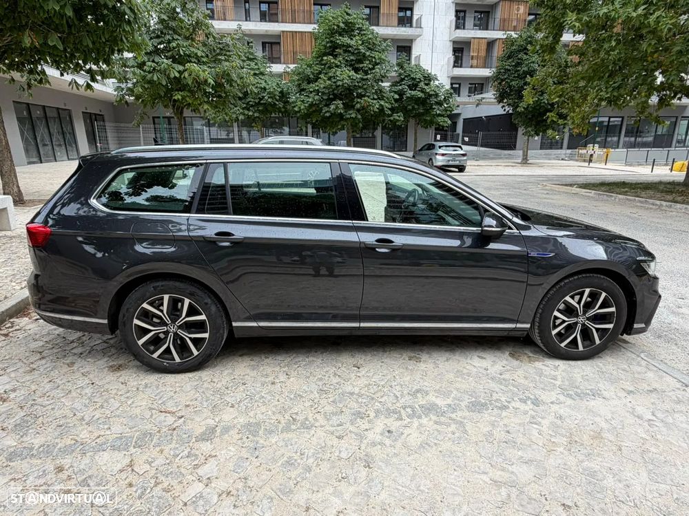 VW Passat Variant - 9