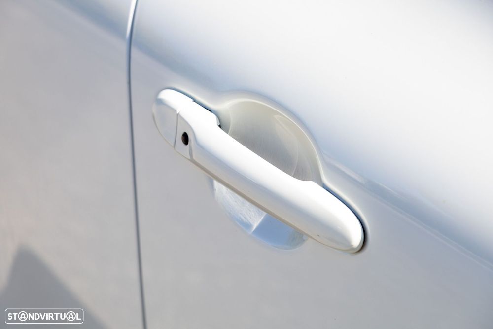 Nissan Juke 1.5 dCi N-Connecta 360+EPI - 11