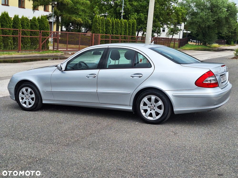 Mercedes-Benz Klasa E 200 CDI Classic DPF - 14