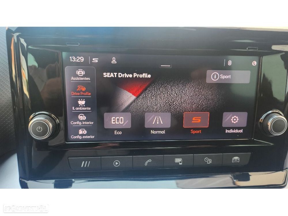 SEAT Arona 1.0 TSI FR - 19