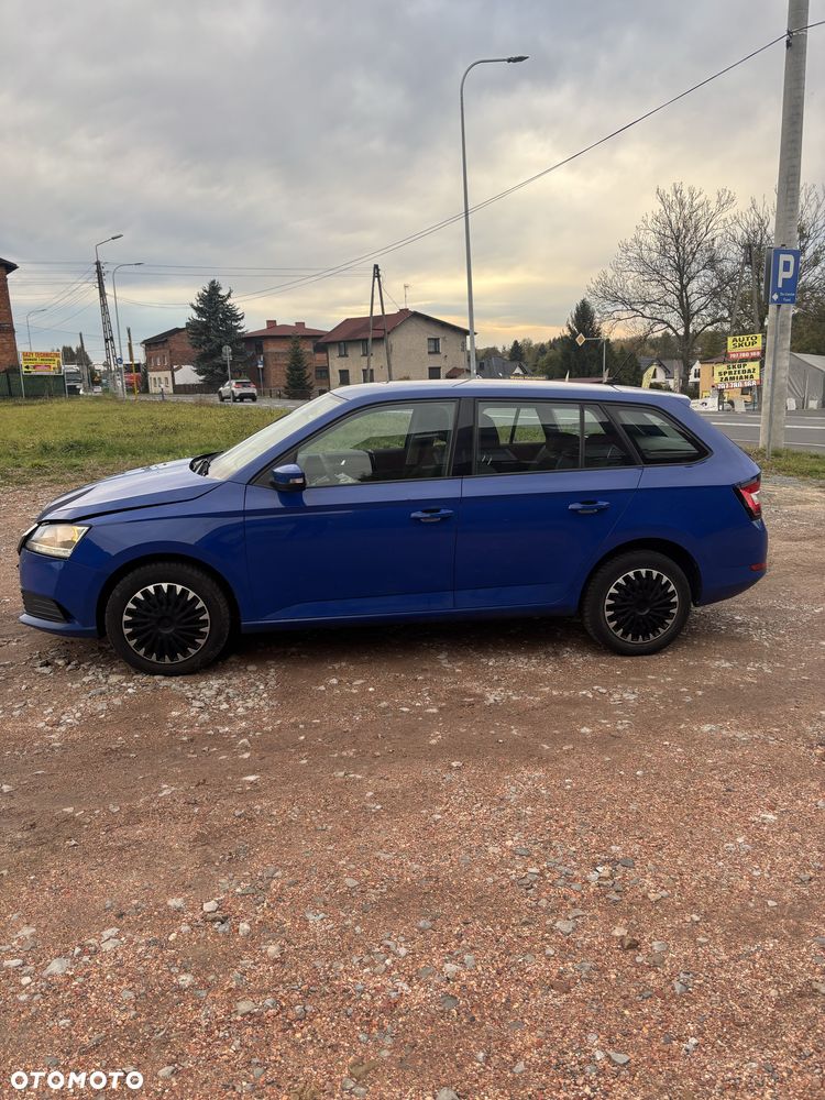 Skoda Fabia - 5